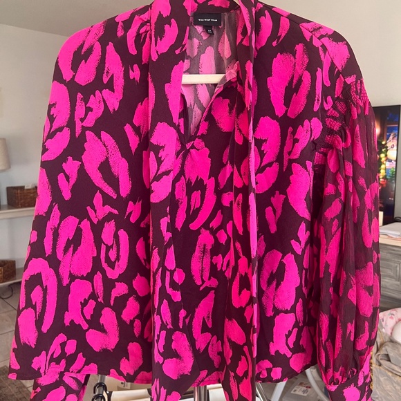 Who What Wear Pink + Burgundy Leopard Print Blouse • Tie-Neck Long Sleeve Top • - Picture 2 of 6